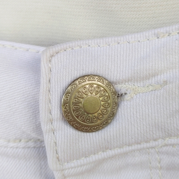 Ruby Rd. White Denim Cropped Jeans (16W) - Picture 3 of 10